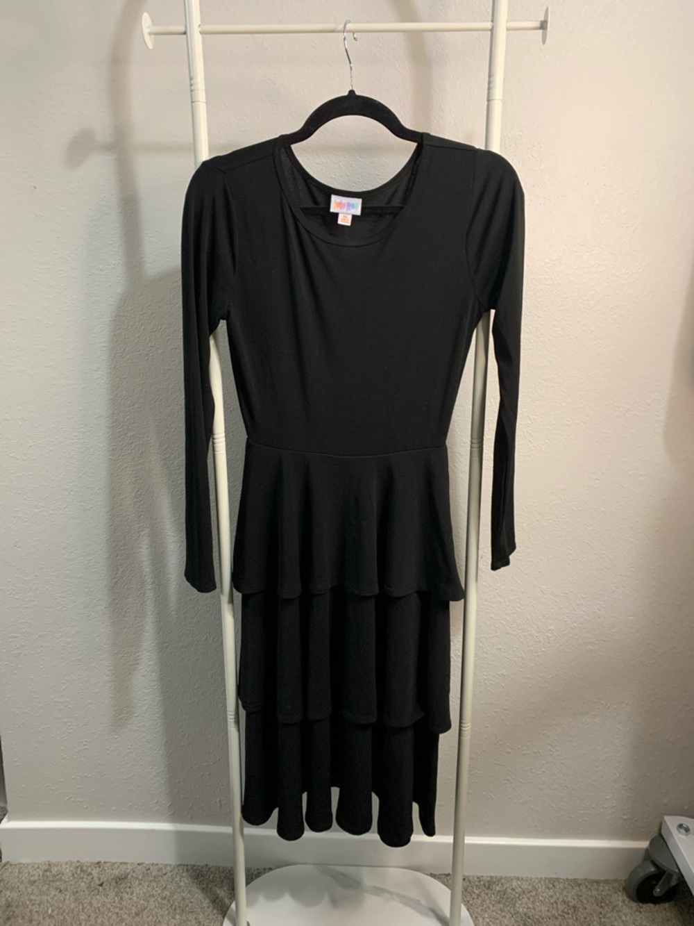 LuLaRoe Black Long‎ Sleeve Tiered Midi Dress